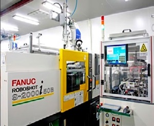 光学产品成型车间